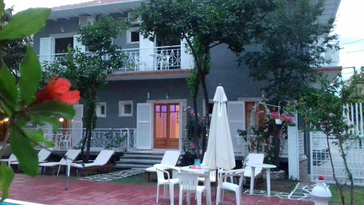 Готель Sun Helios Garden Ліменас Екстер'єр фото